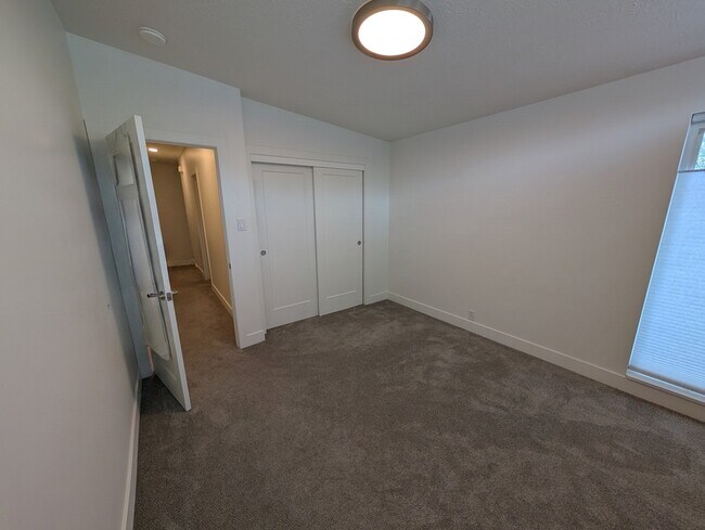 Building Photo - 1382 Downington Ave S