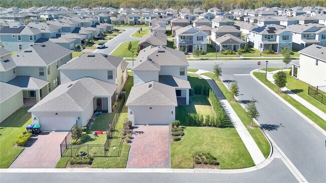 Building Photo - 11145 Sound Shr Dr