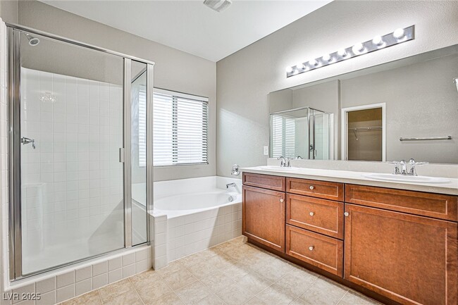 Building Photo - 7716 Plumbush Ct