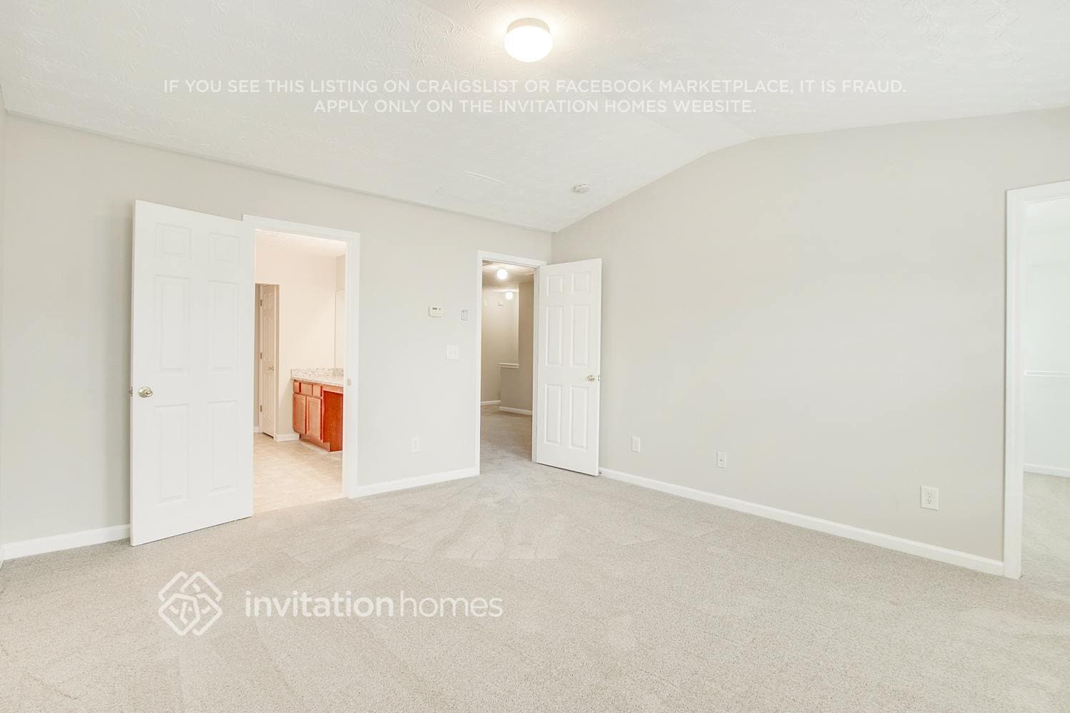 Building Photo - 120 Hydrangea Bend