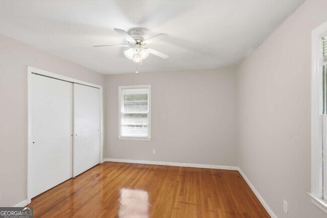 Building Photo - 1370 Blackwell Rd