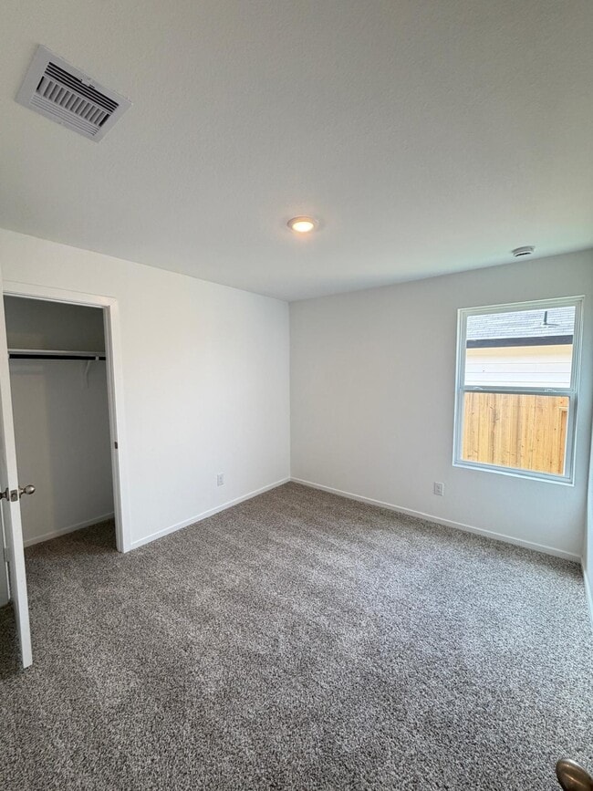 Building Photo - 40730 Barley Straw Dr