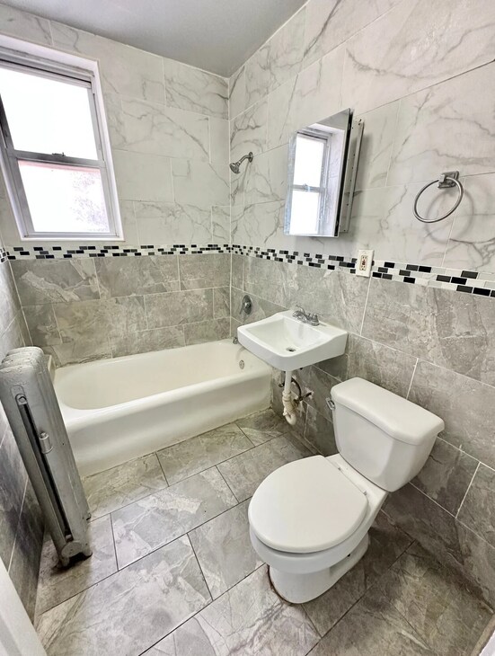 Building Photo - 94 Fairmount Terrace