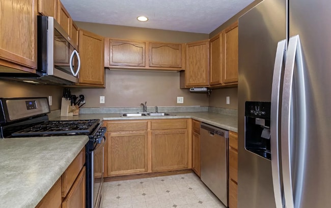 Building Photo - Welcome to the perfect blend of space, sty...