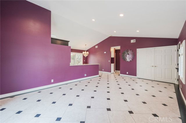 Building Photo - 10092 Dana Dr