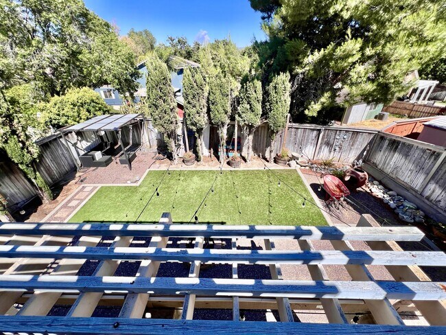 Building Photo - 45354 Tesiben Ct