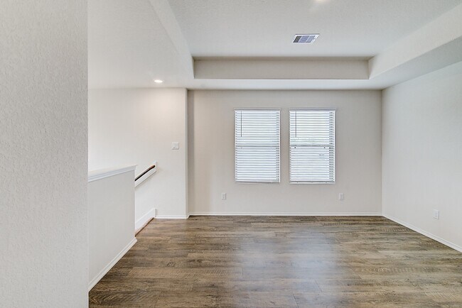 Building Photo - 14412 Conifer Dr