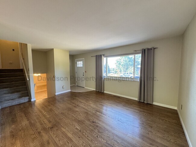 Building Photo - Cozy 3 Bedroom House in Southeast Colorado Springs