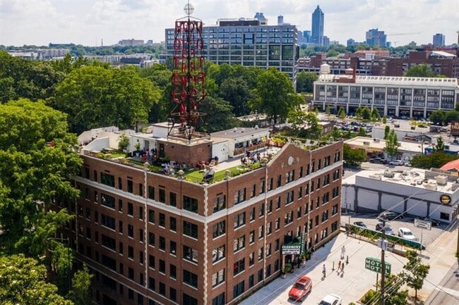 Building Photo - 587 Virginia Ave NE