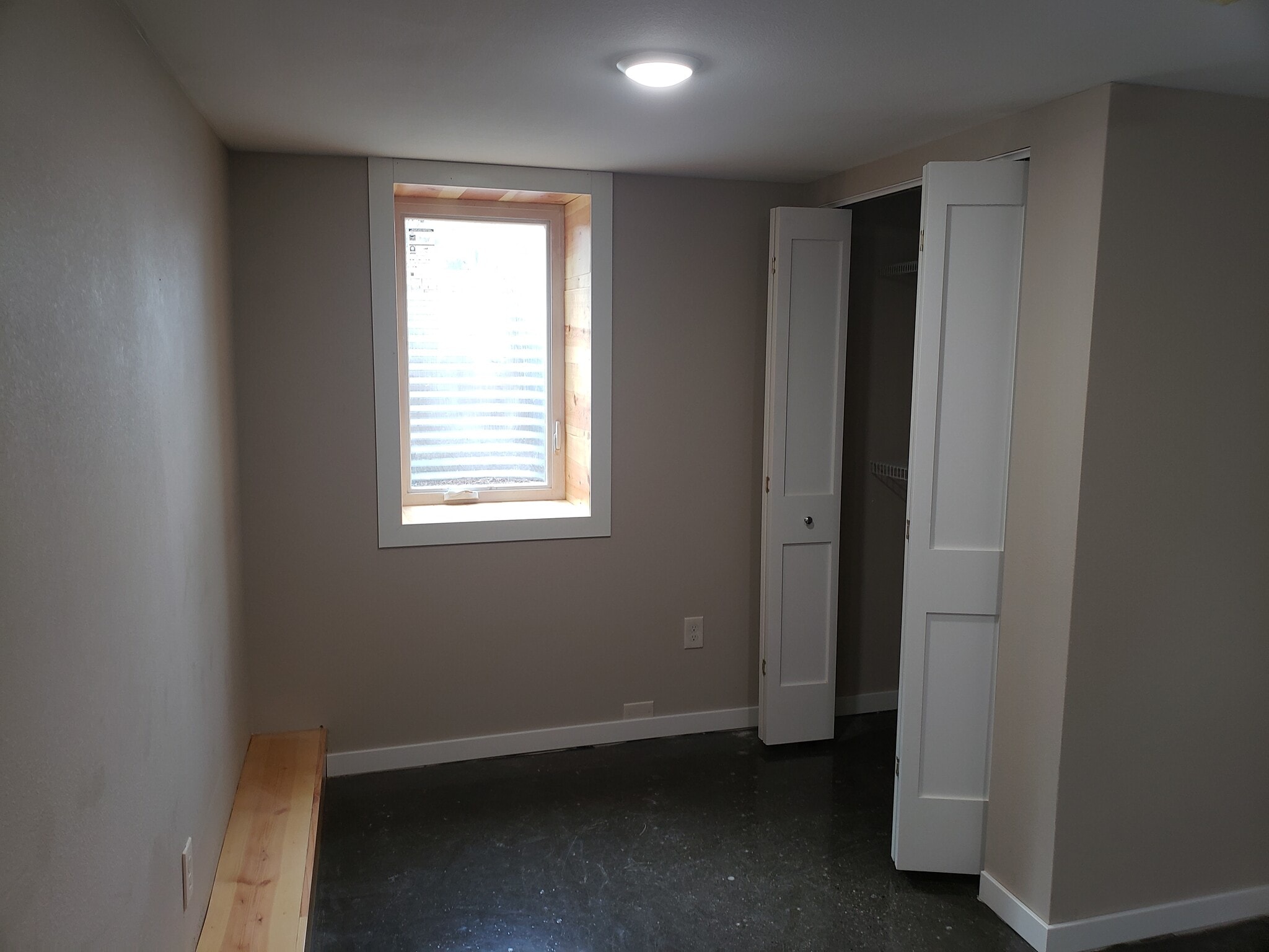 Building Photo - 1429 10th St N