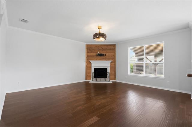 Building Photo - 404 Tarpan Trail