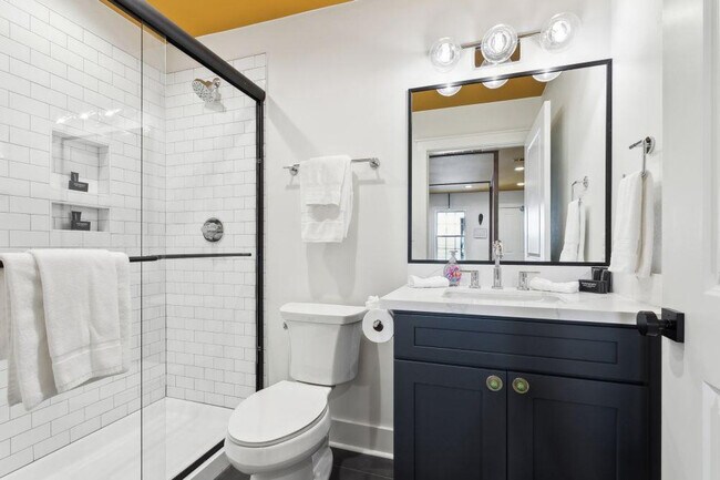 Building Photo - 1738 N Rampart St