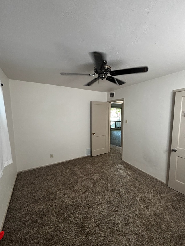 Building Photo - 2500 Emilia St