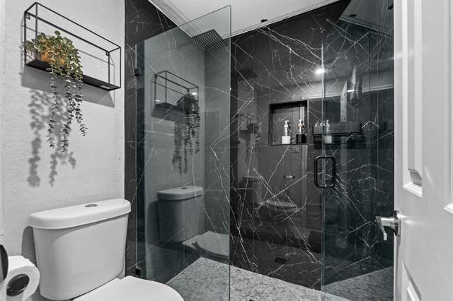 Building Photo - 3105 San Jacinto St