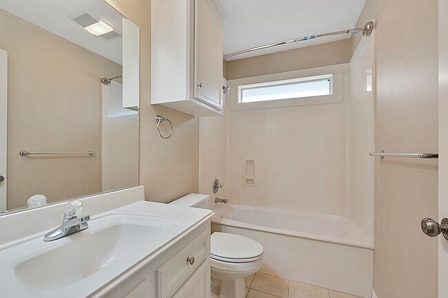 Building Photo - 4407 Pickering Pl