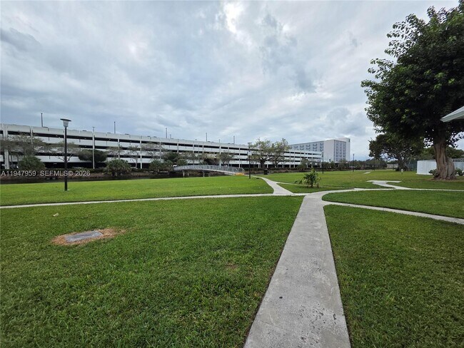 Building Photo - 7424 SW 82nd St