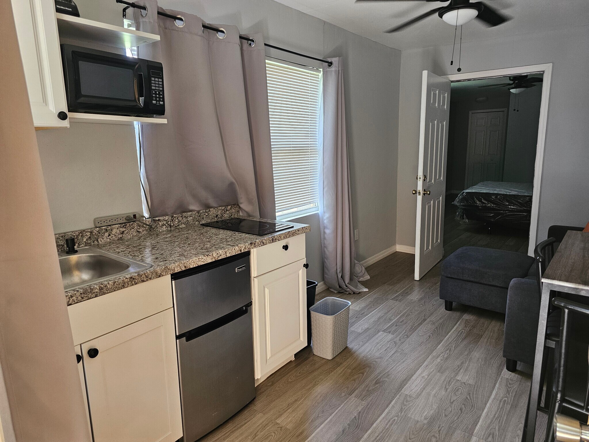 Building Photo - 603 Doby Ave