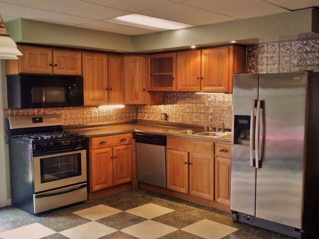 Home from the local farmers market the kitchen fills with warmth and goodness! - 657 South Sumneytown Pike