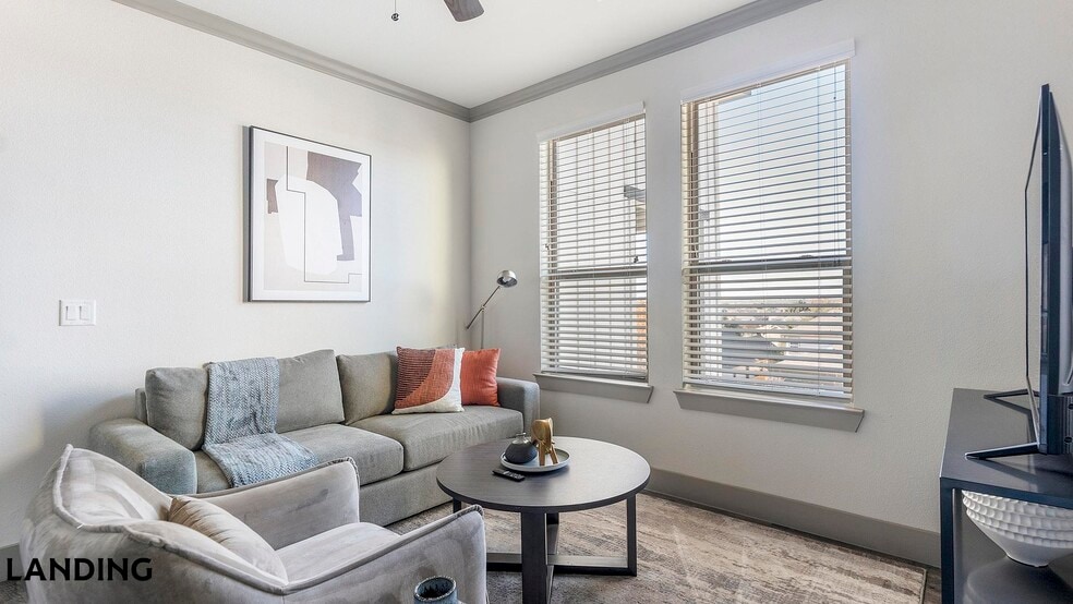 Building Photo - 12500 Shadowglen Trce