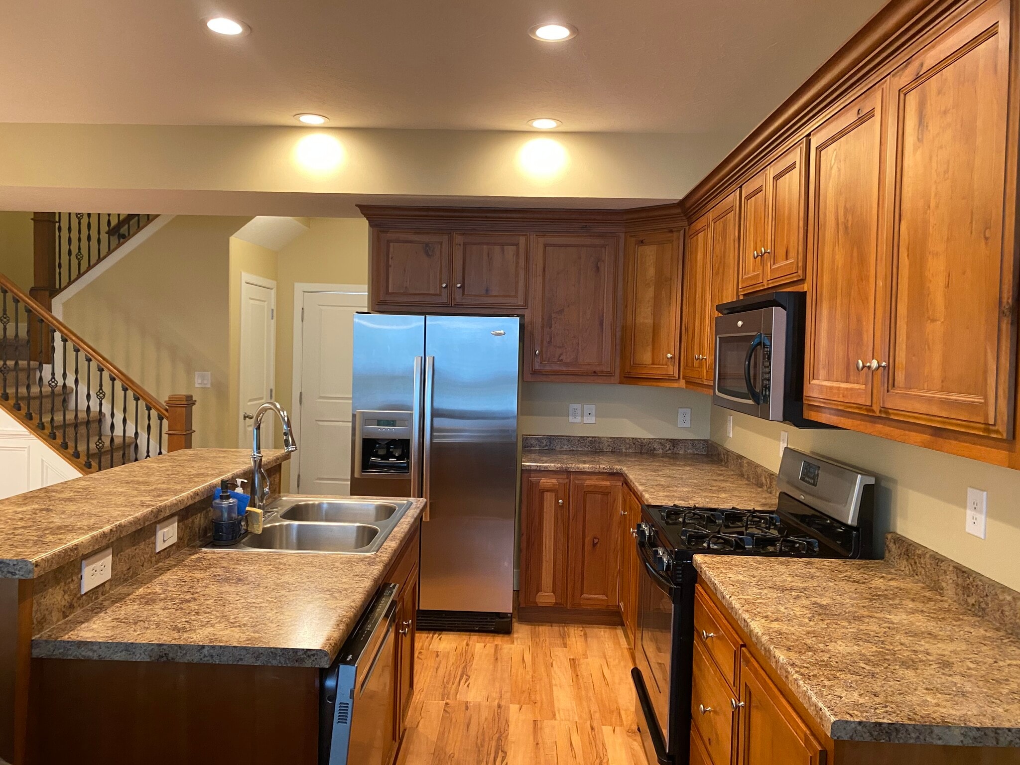Kitchen - 1255 W 2350 S