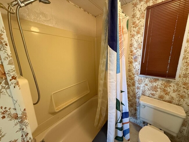 Building Photo - 61144 Bryan Rd