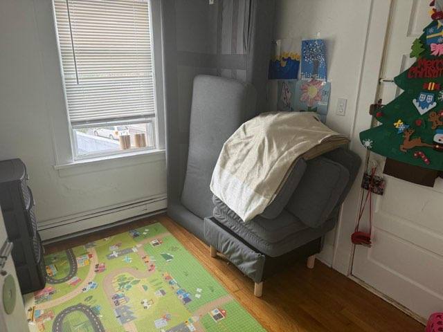 Building Photo - 647 Anderson Ave