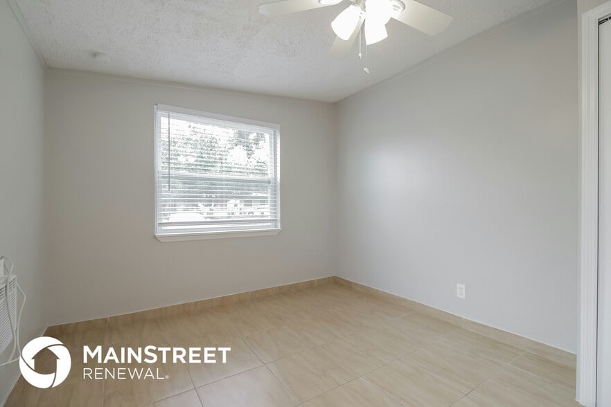 Building Photo - 28 S Oxalis Dr