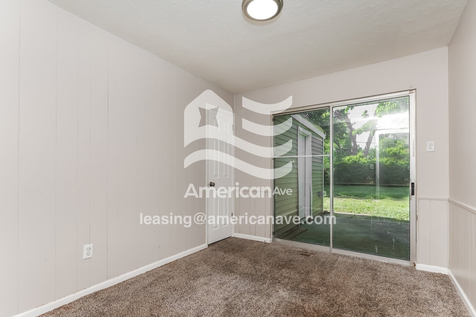 Building Photo - 2195 Mountview Cir