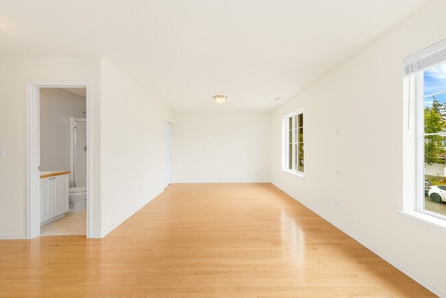 Building Photo - 16426 SE 263rd St