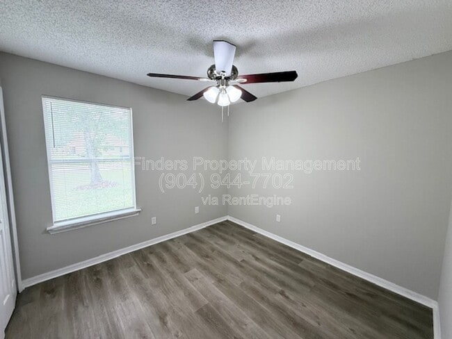 Building Photo - 816 Brookstone Ct