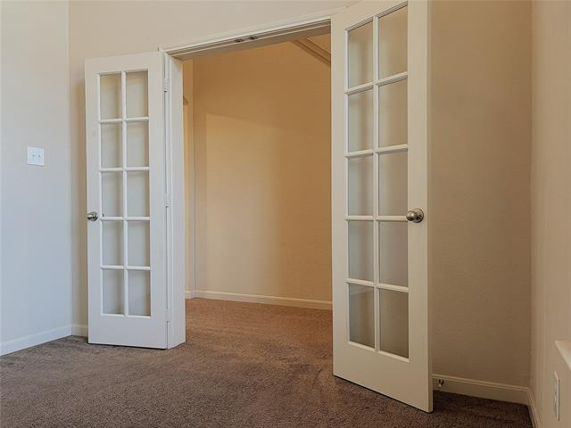 Building Photo - 9435 Smoke Tree Dr