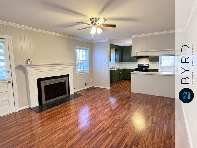 Building Photo - 5000 Jessup Rd