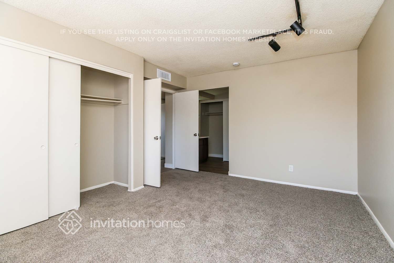 Building Photo - 6627 S 44th St