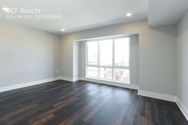 Building Photo - 711 N 16th St