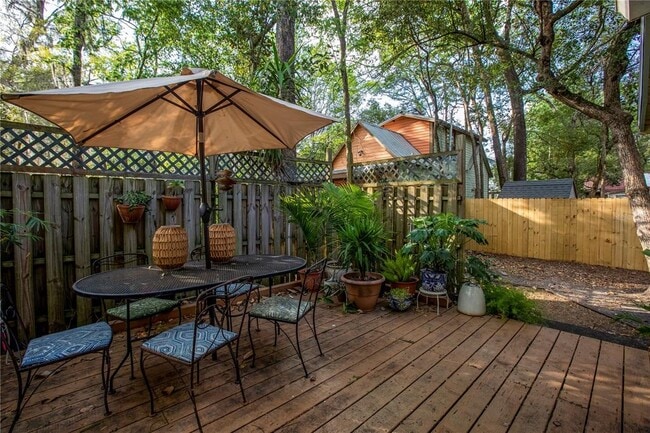 Building Photo - 310 NW 8th St