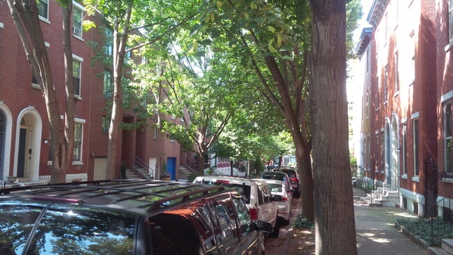 Building Photo - 2014 Mount Vernon St