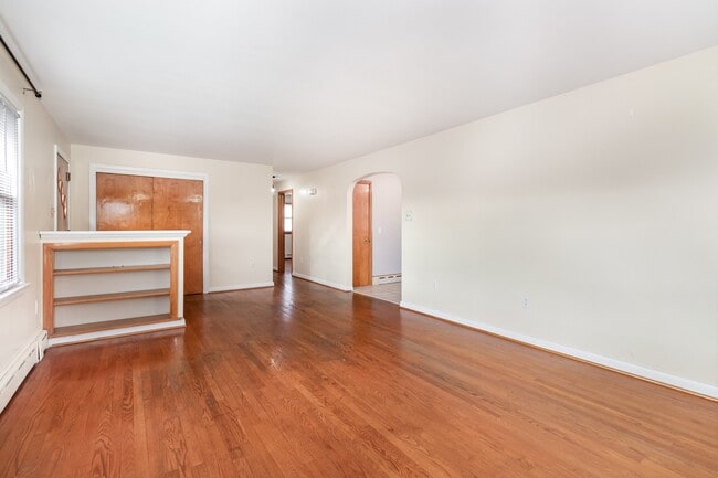 Building Photo - 388 Pleasant View Rd