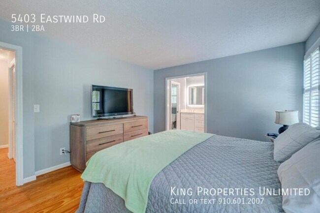 Building Photo - 5403 Eastwind Rd