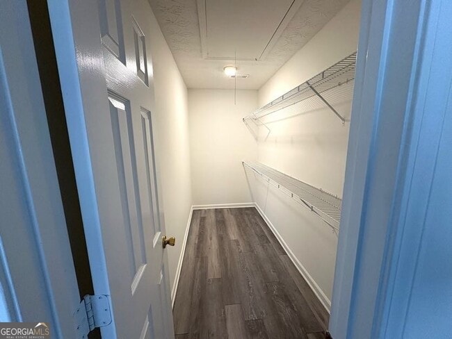 Building Photo - 1730 Bennett Dr