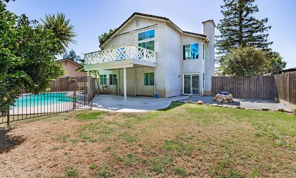 Building Photo - 2683 Mitchell Ave