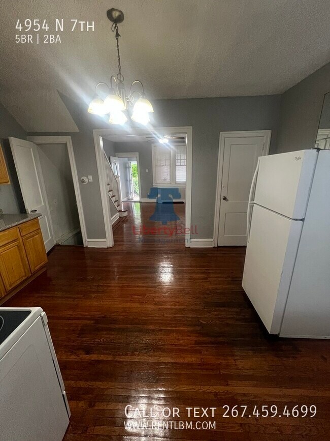 Building Photo - 4954 N 7th-