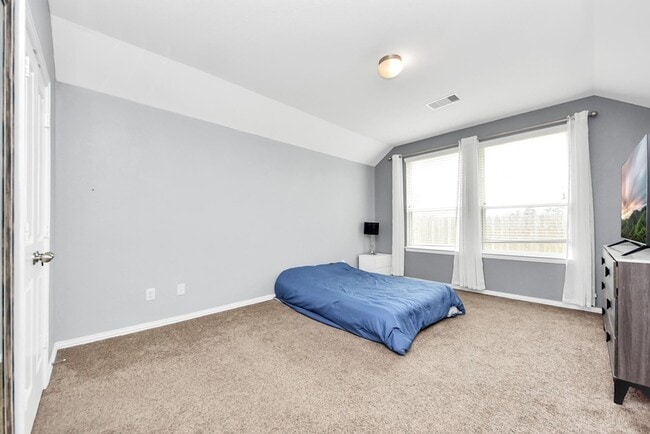 Building Photo - 3714 Tirranna Dr