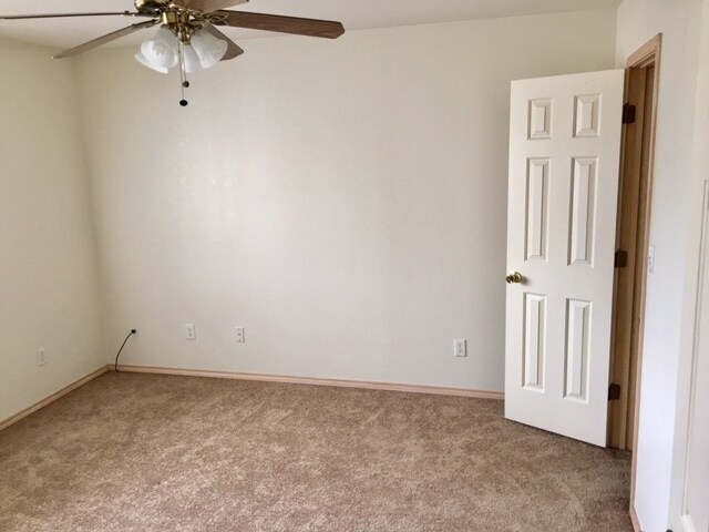 Building Photo - 2408 N I St