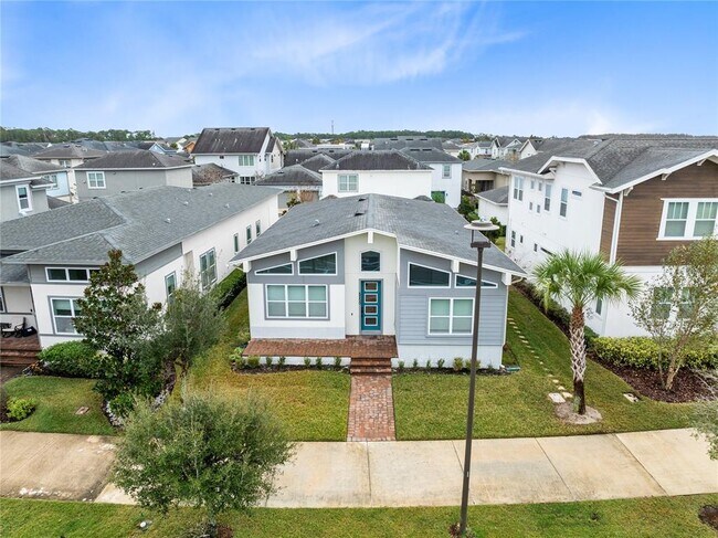 Building Photo - 8250 Nemours Pkwy