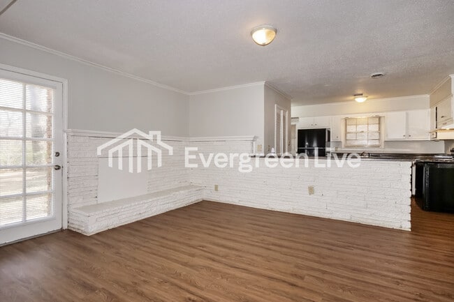 Building Photo - 4054 Beachamp Cove