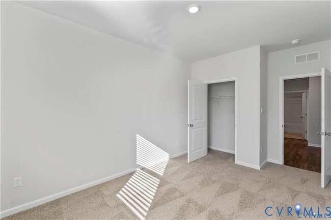 Building Photo - 11140 Chappell Crk Cir