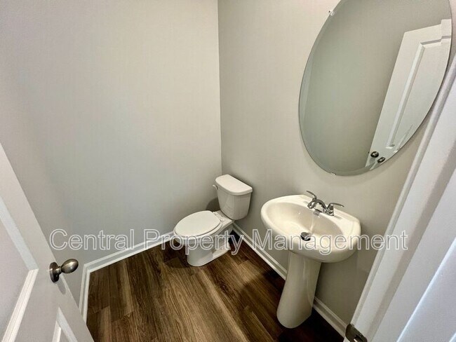Building Photo - 458 Haddon Trl