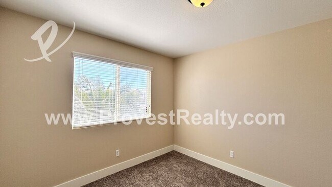 Building Photo - 14693 Karen Dr