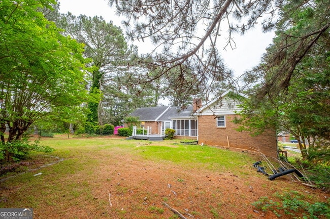 Building Photo - 2688 Benton Dr