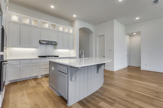 Building Photo - 1704 Hydrangea Ln